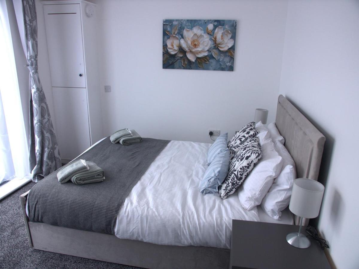 Appartamento Stylish 4 Bd Ft Ldn Parking *